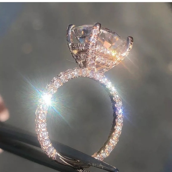 18k Rose gold Ring white sapphire women ring 6ct - Picture 3 of 7